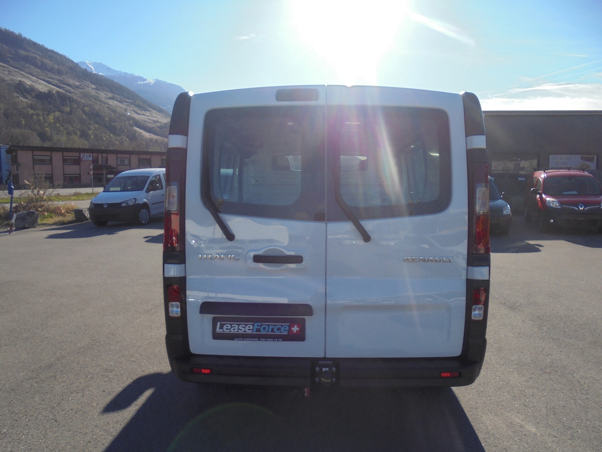 RENAULT Trafic 2.0 Blue dCi 130 Business L1H1 EN-image-5