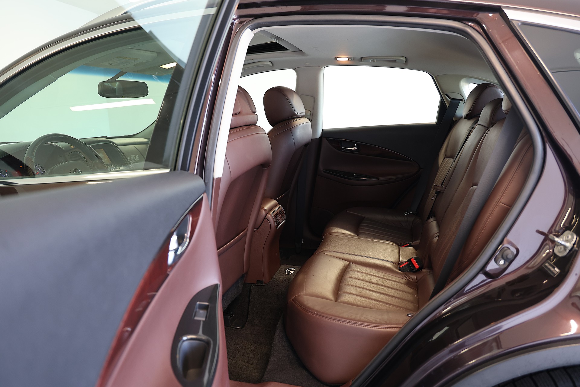 INFINITI 35 AWD Automatic LUXURY-image-16