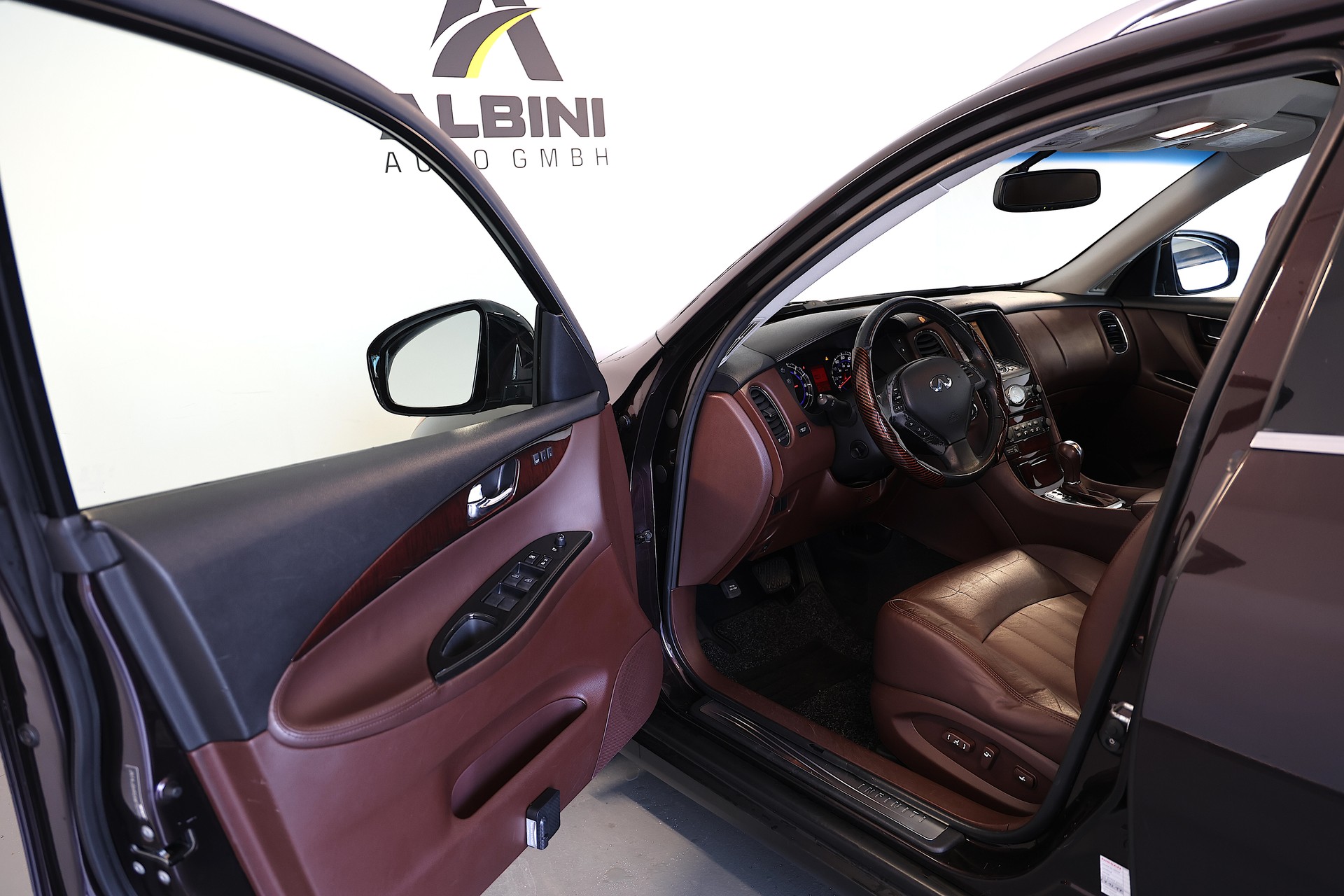 INFINITI 35 AWD Automatic LUXURY-image-6