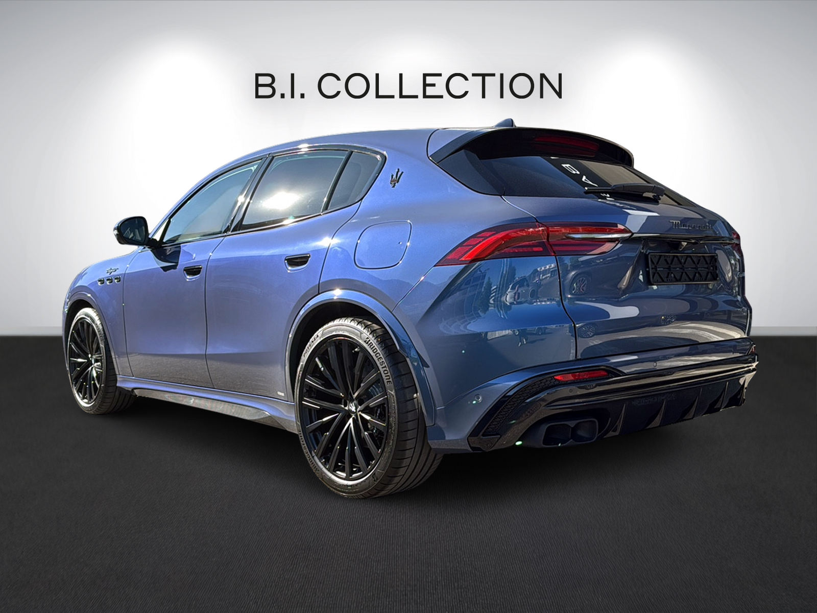MASERATI GRECALE 3.0 V6 TROFEO MY26 FUORISERIE AZZURRO ASTRO GLOSSY-image-3