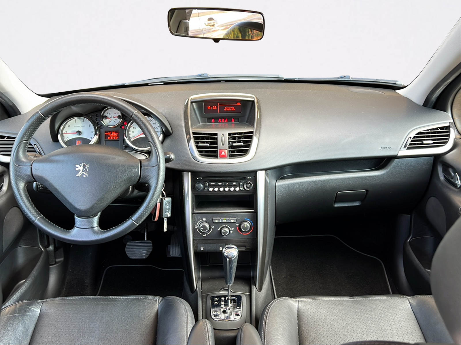 PEUGEOT 207 1.6 16V Allure Automatic-image-6