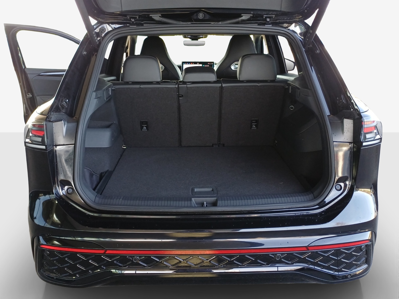 VW Tiguan 2.0 TDI SCR United 4Motion DSG-image-12