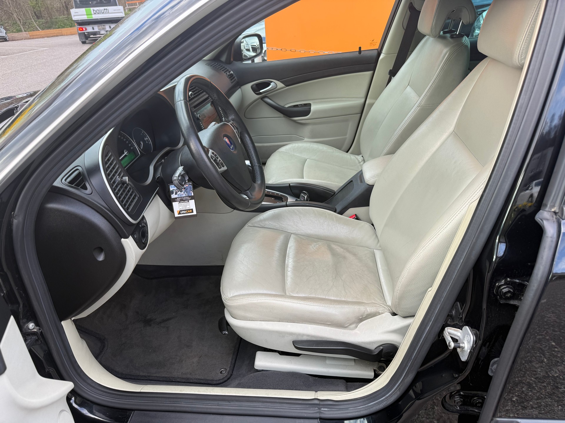 SAAB 9-3 2.0 (1.8t) Linear-image-4