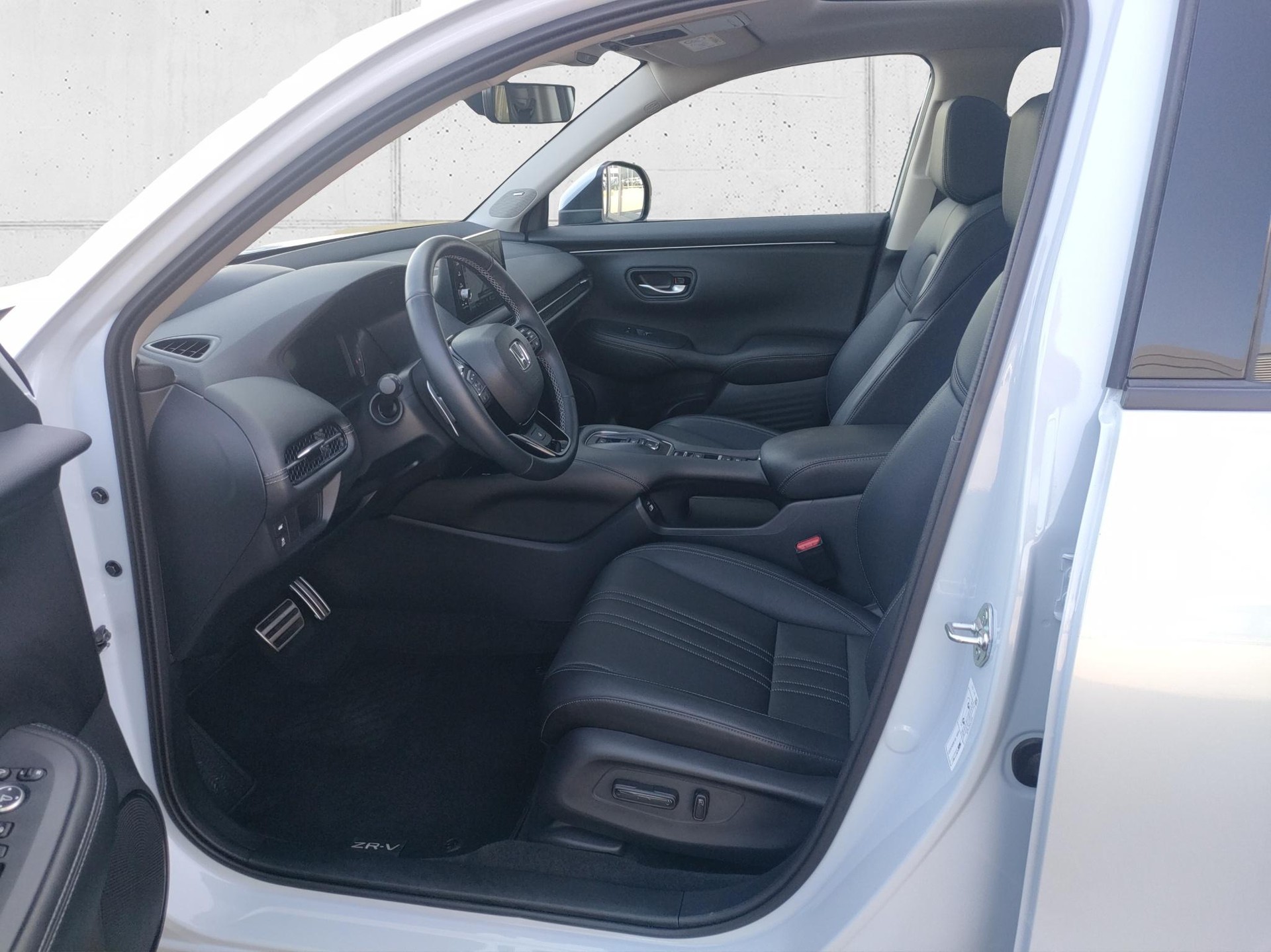 HONDA ZR-V 2.0 i-MMD Advance-image-8