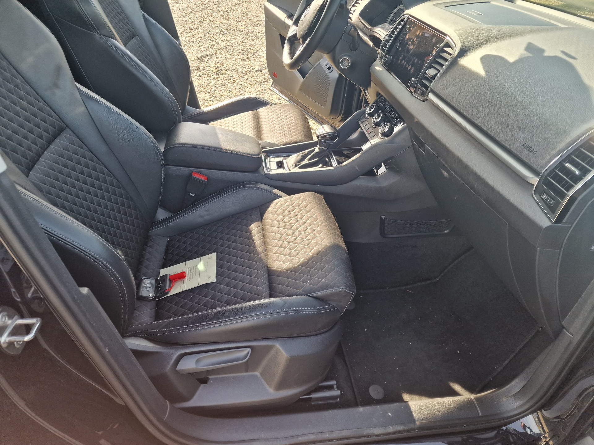 SKODA Karoq 1.6 TDI CR Smile-image-5