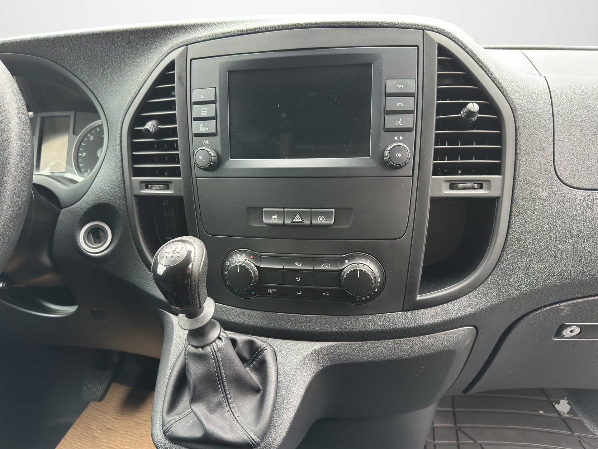 MERCEDES-BENZ Vito 116 CDI Base-image-11