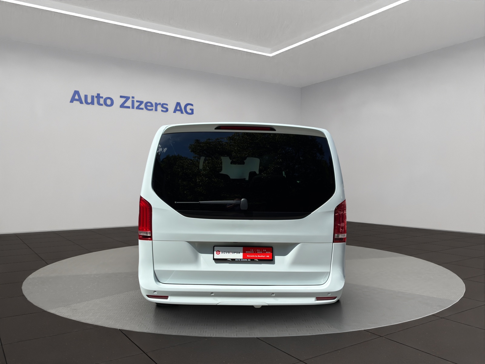 MERCEDES-BENZ V 300 d lang Avantgarde 4Matic 9G-Tronic-image-5