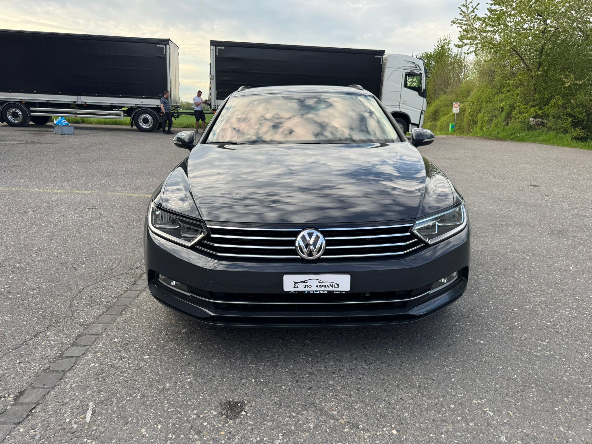 Car photo