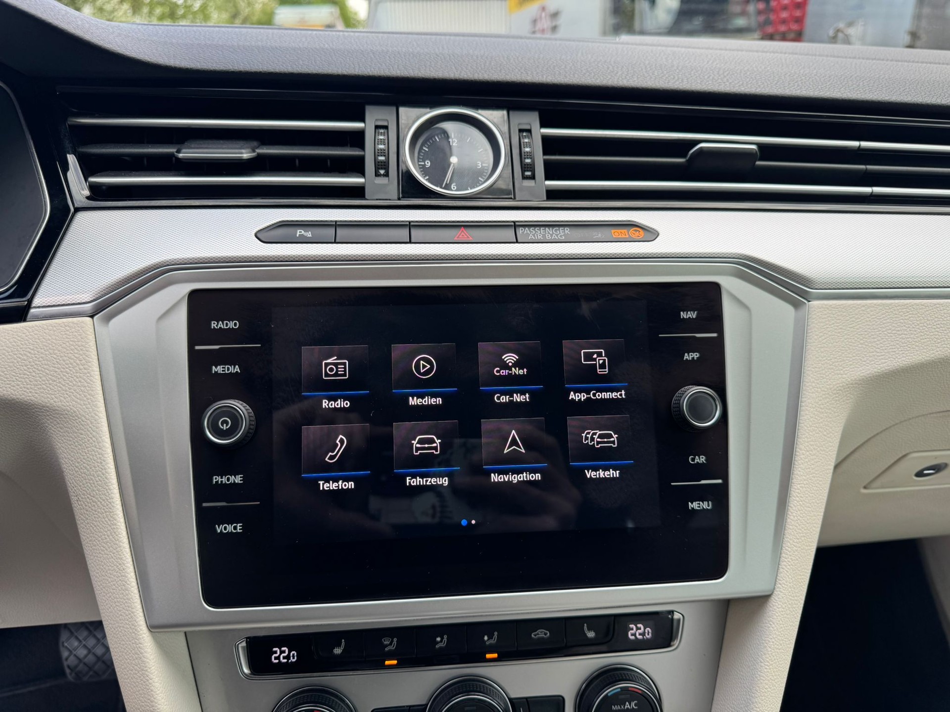 VW Passat Variant 2.0 TDI BMT Highline DSG-image-20