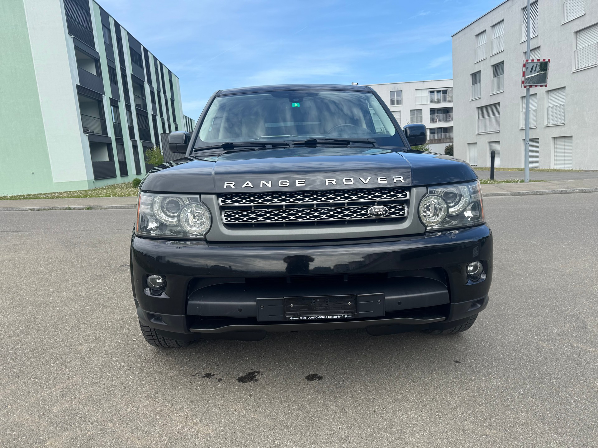 LAND ROVER Range Rover Sport 3.6 TDV8 HSE Automatic-image-2