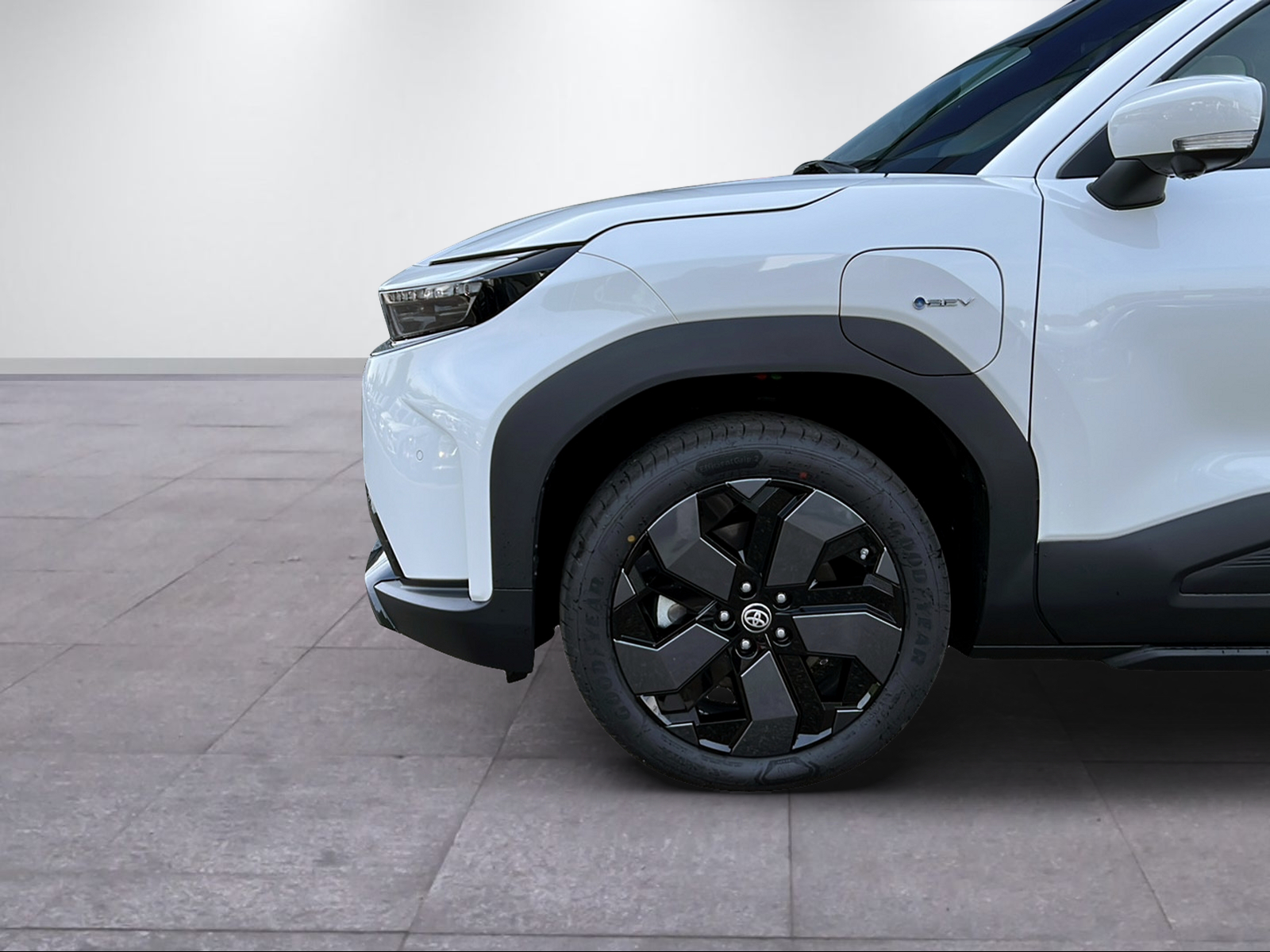TOYOTA Urban Cruiser Premium AWD-image-2