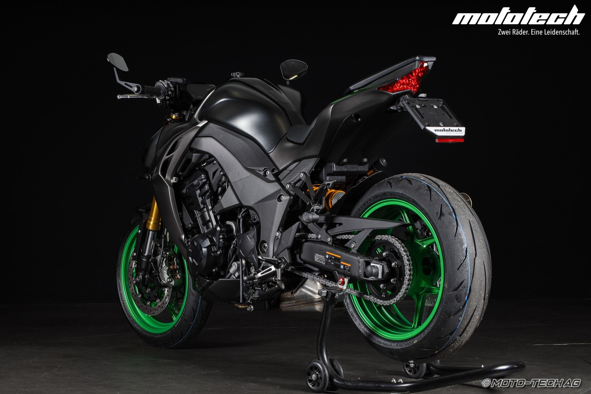 KAWASAKI Z1100 SE MY26 STAGE 1 SHARK-showroom-element-3