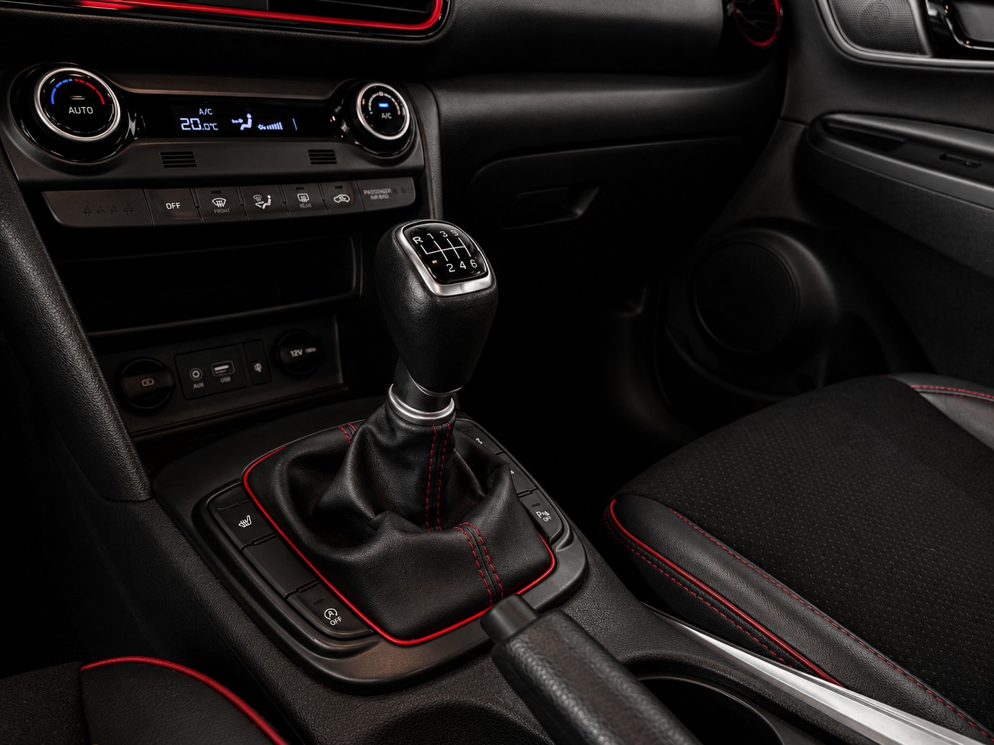 HYUNDAI Kona 1.0 T-GDi Amplia 2WD-image-13
