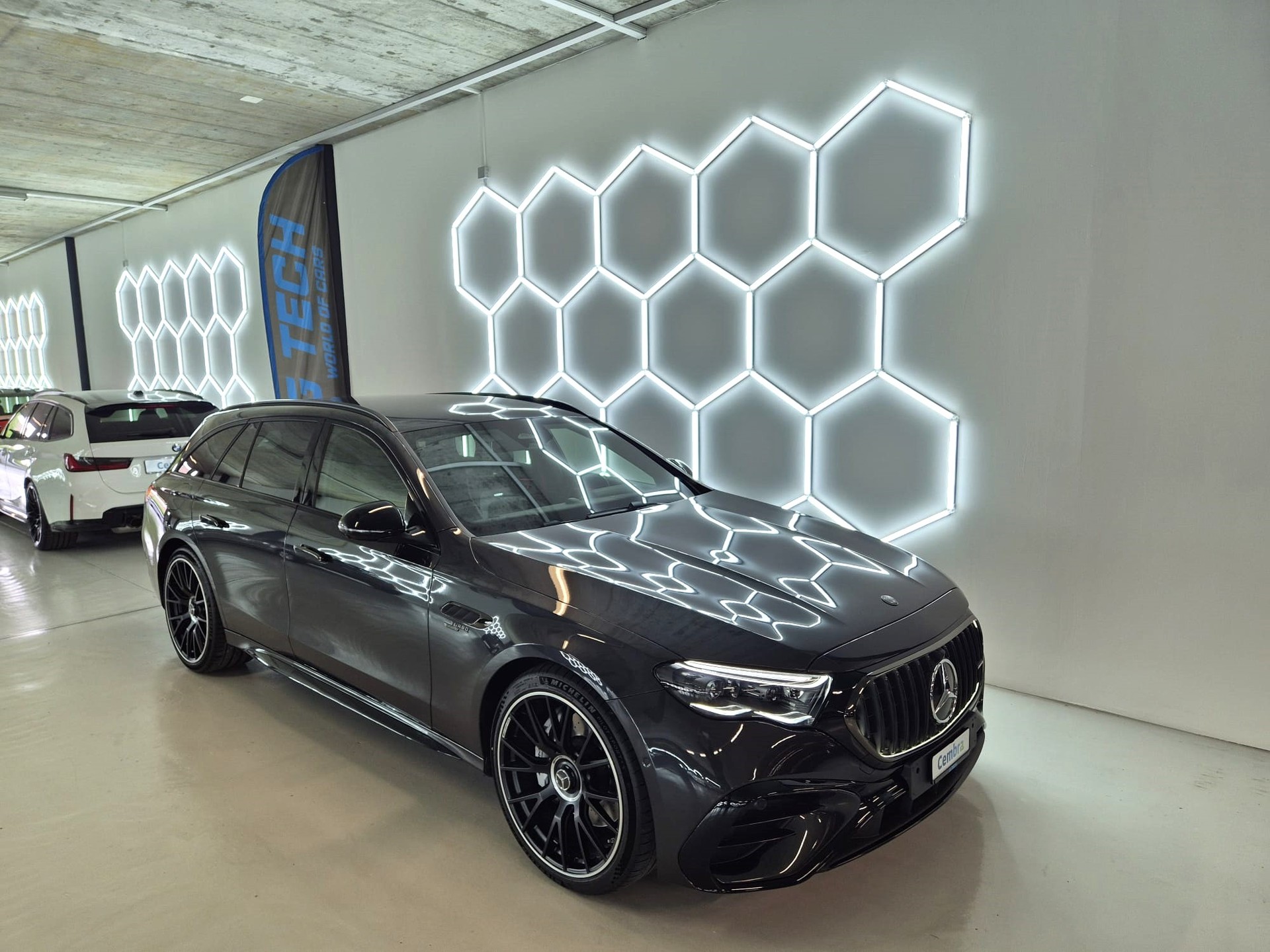 MERCEDES-BENZ E 53 Hybrid T 4Matic+ 9G-Tronic-image-7