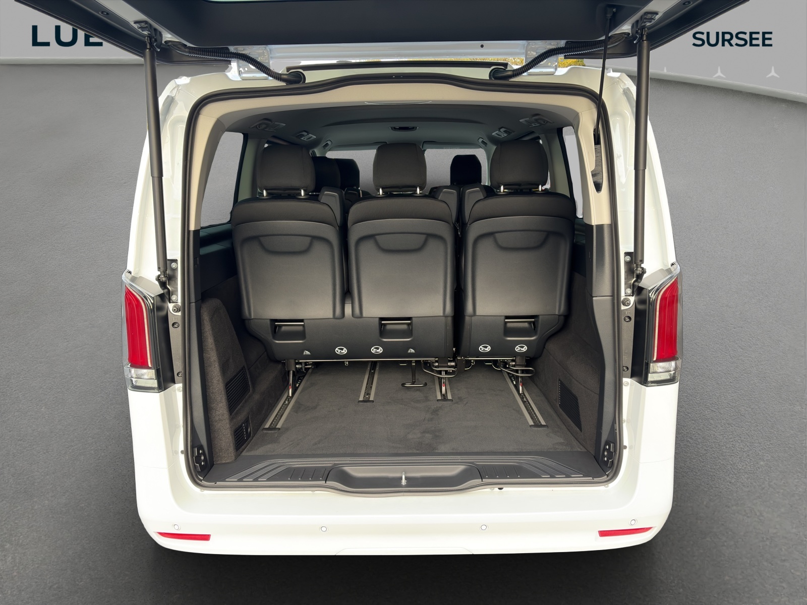 MERCEDES-BENZ Vito 116 CDI Lang Tourer 9G-Tronic 4M Select-image-10