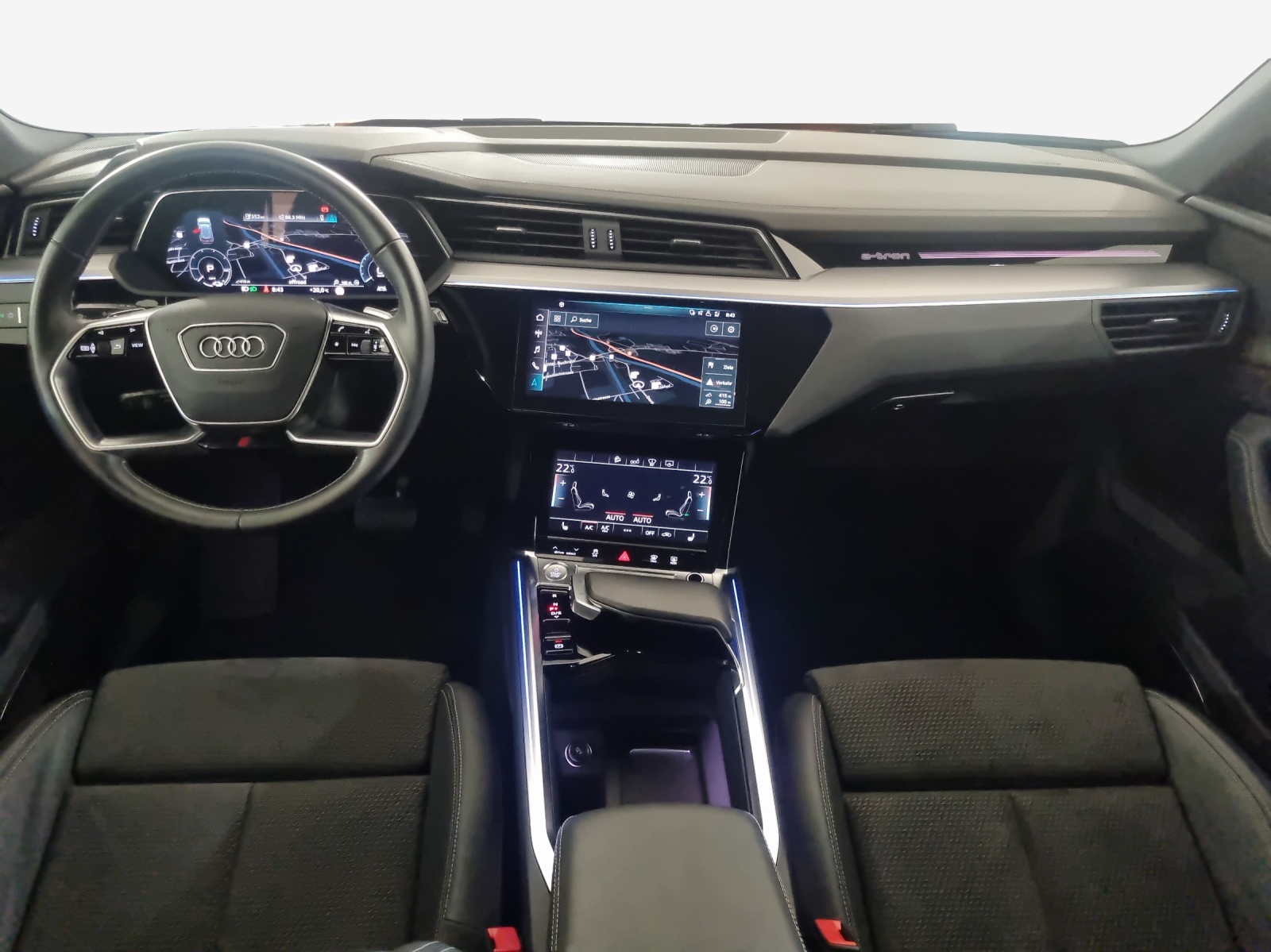 AUDI e-tron 55 S Line quattro-image-9