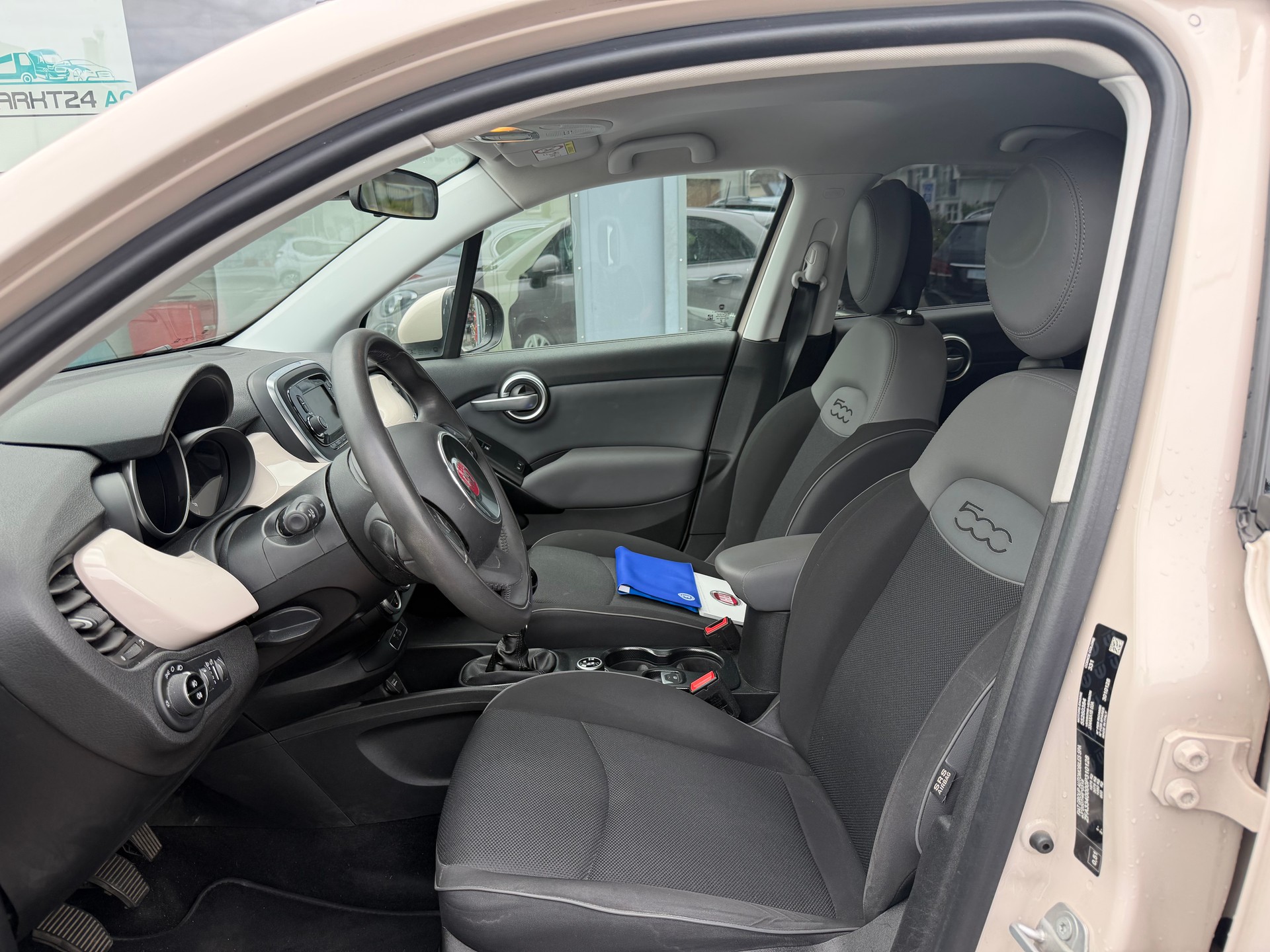 FIAT 500X 1.6 MJ Opening Edition-image-11