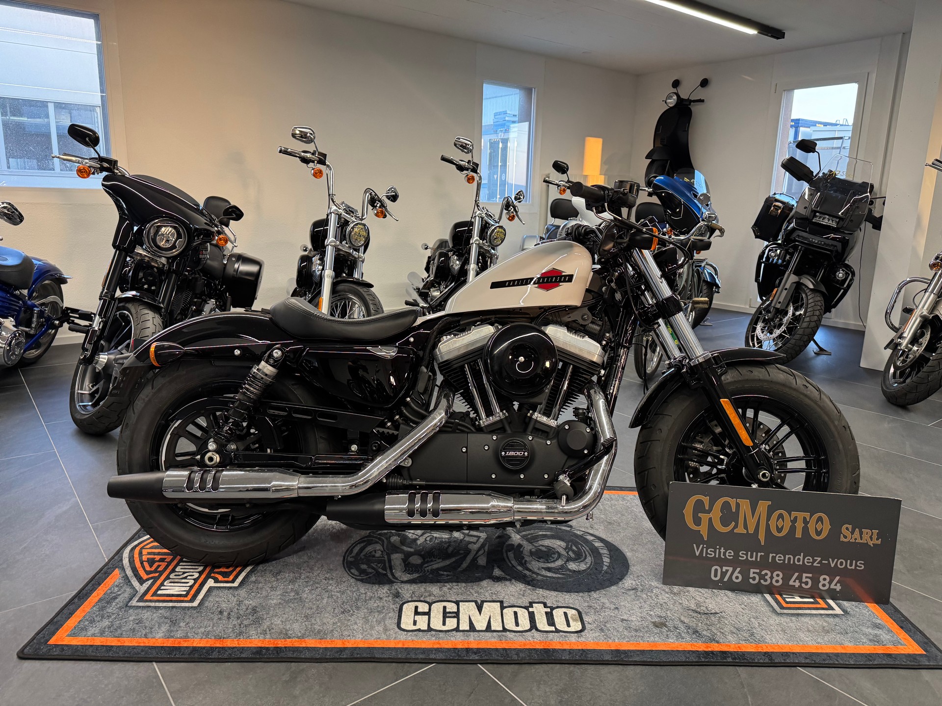 HARLEY-DAVIDSON XL 1200 X Forty Eight ABS-showroom-element-3