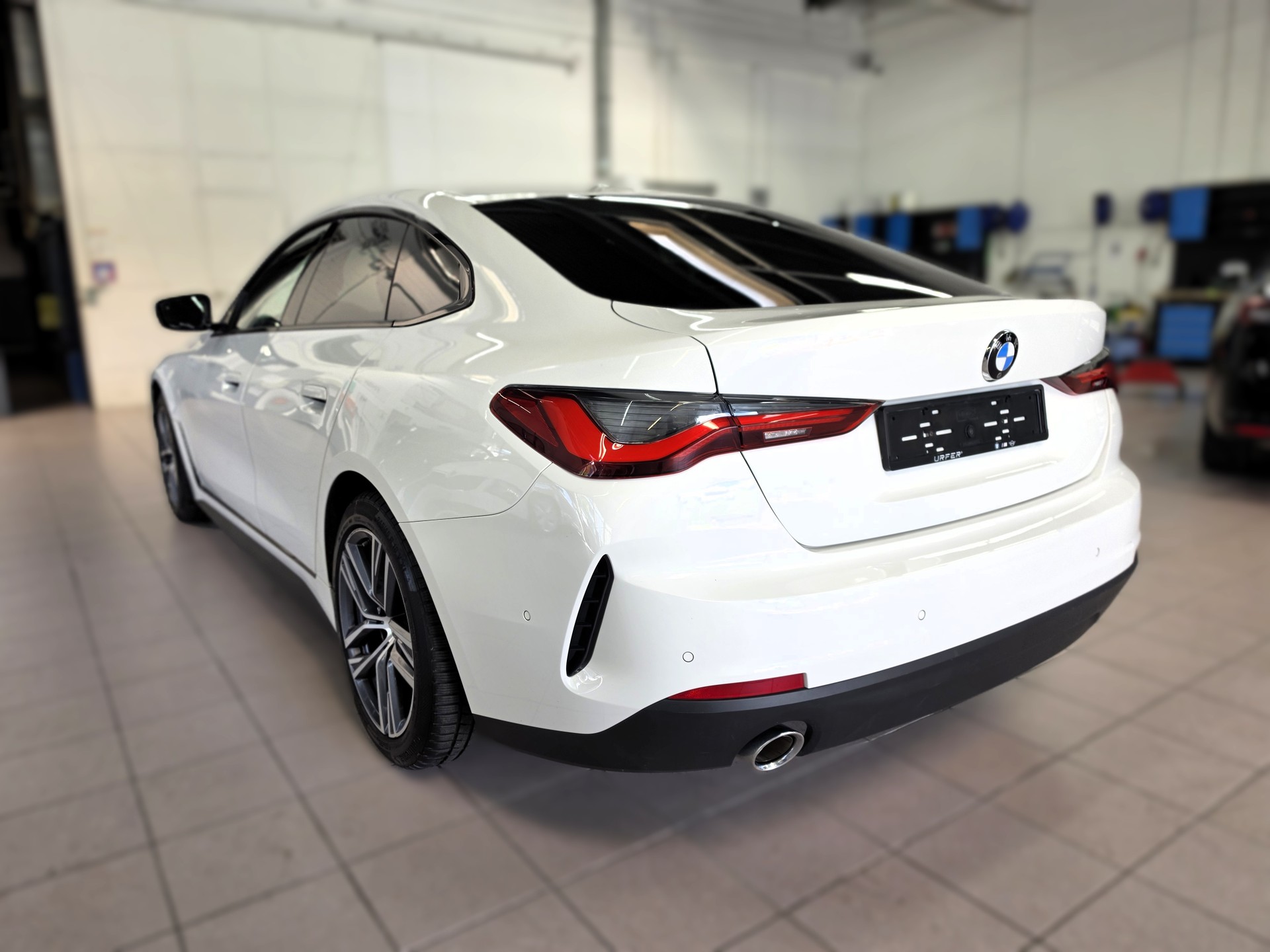 BMW 420d xDrive 48V Gran Coupé Steptronic-image-2