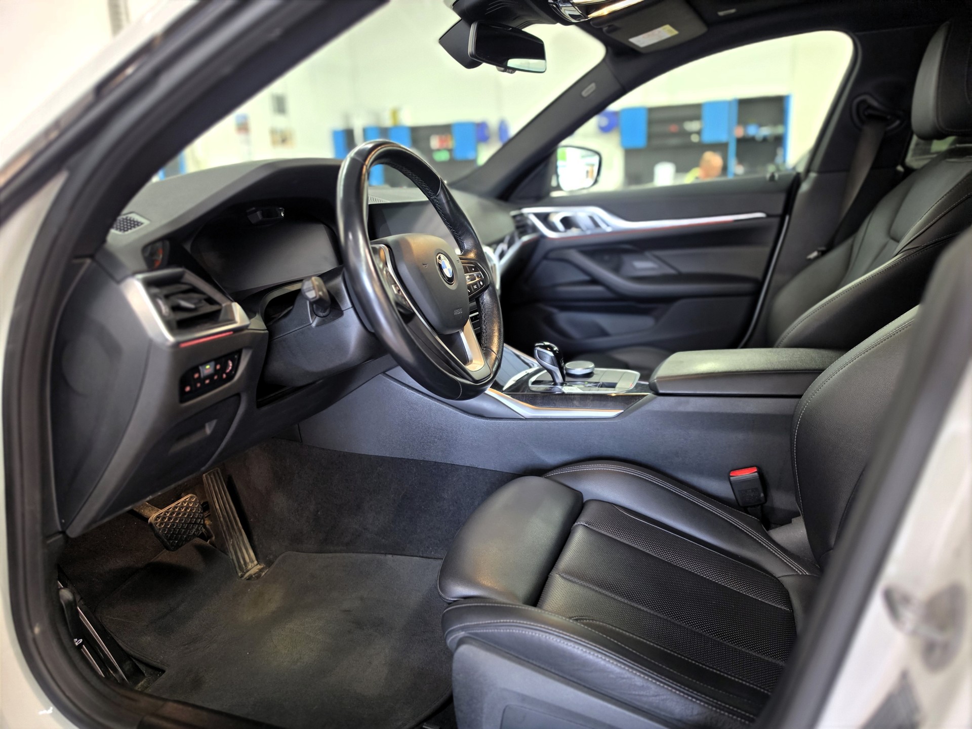 BMW 420d xDrive 48V Gran Coupé Steptronic-image-9