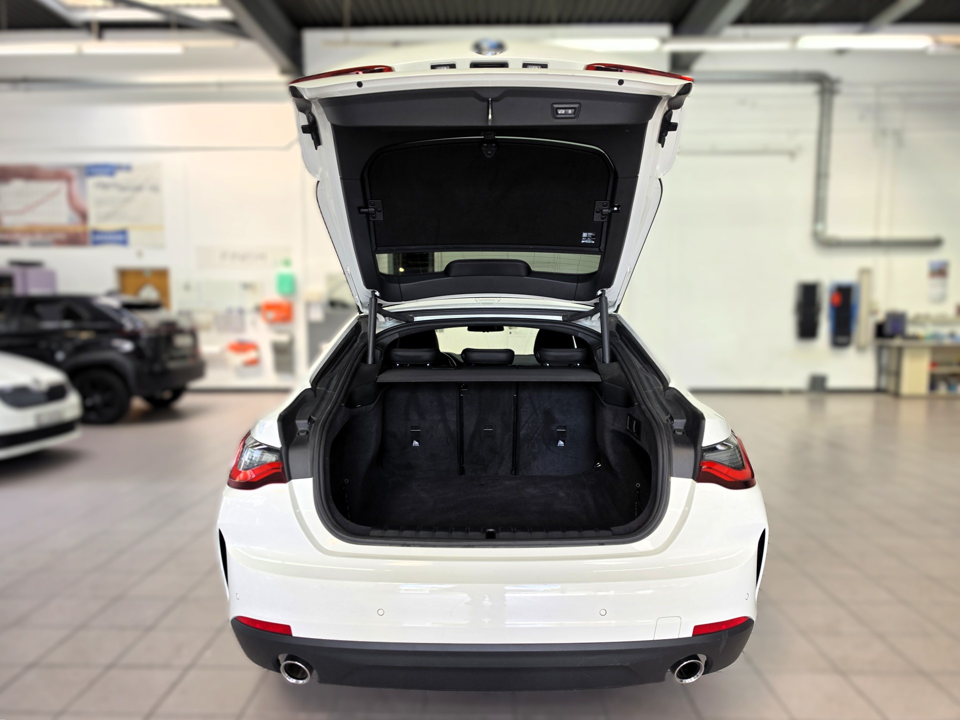 BMW 420d xDrive 48V Gran Coupé Steptronic-image-15
