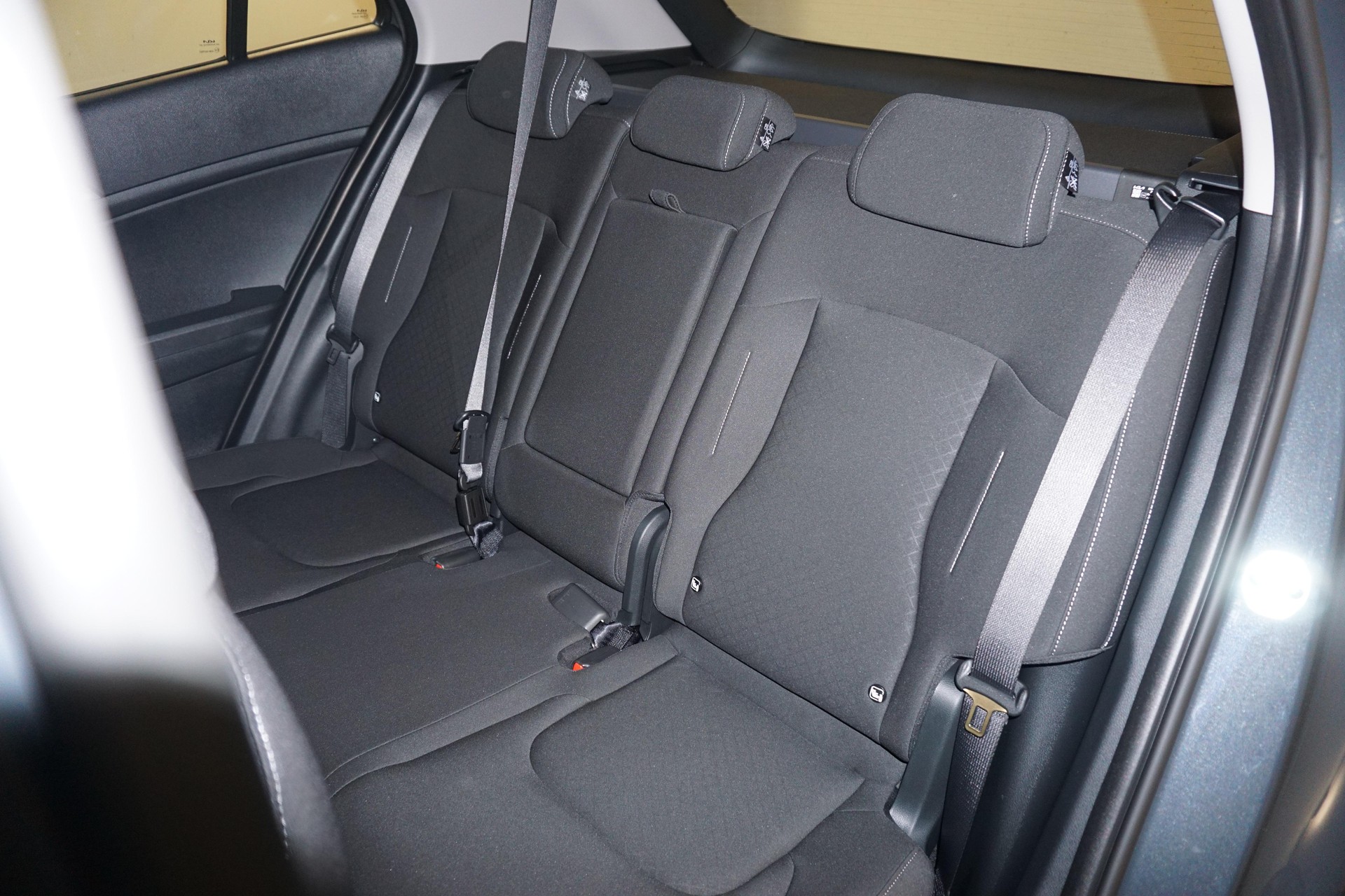 KIA Sportage 1.6 T-GDi 2WD-image-8