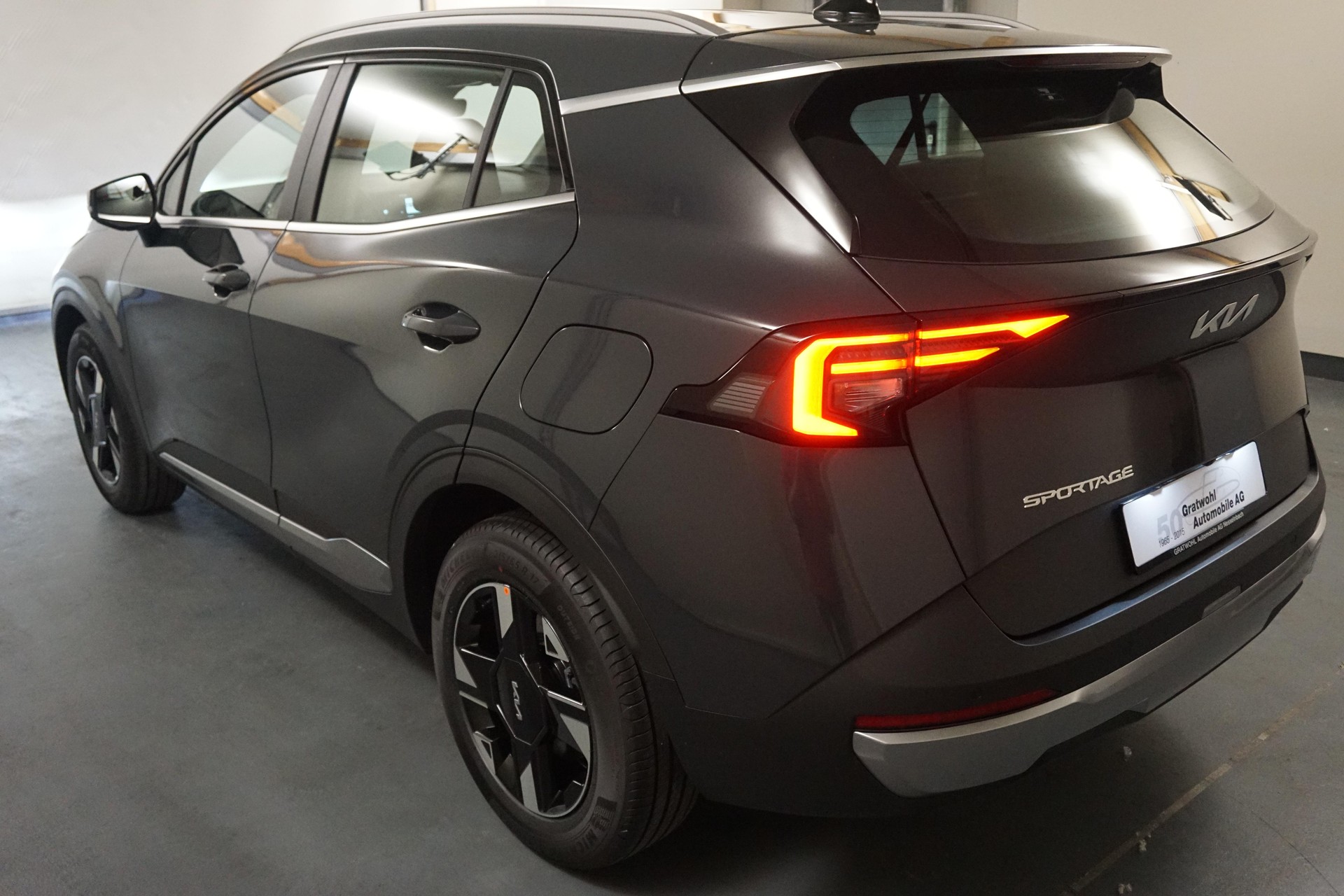 KIA Sportage 1.6 T-GDi 2WD-image-3