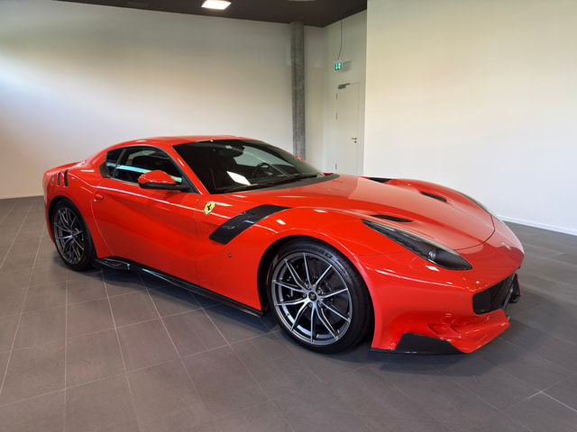 Ferrari F12 TDF