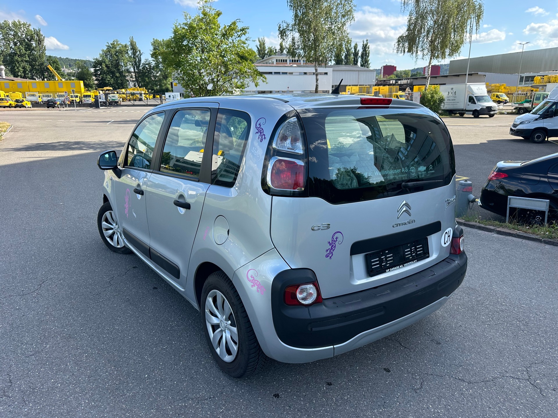 CITROEN C3 Picasso 1.4i 16V Séduction-image-1