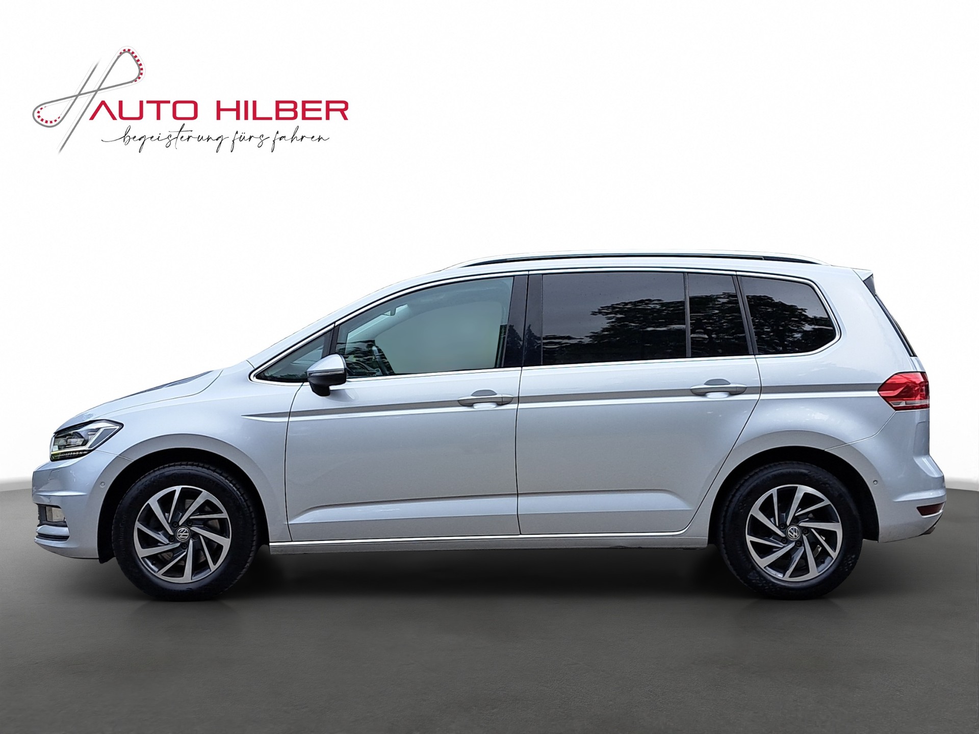 VW Touran 1.4 TSI BlueMotion Technology Sound DSG *7-Plätzer*-image-2