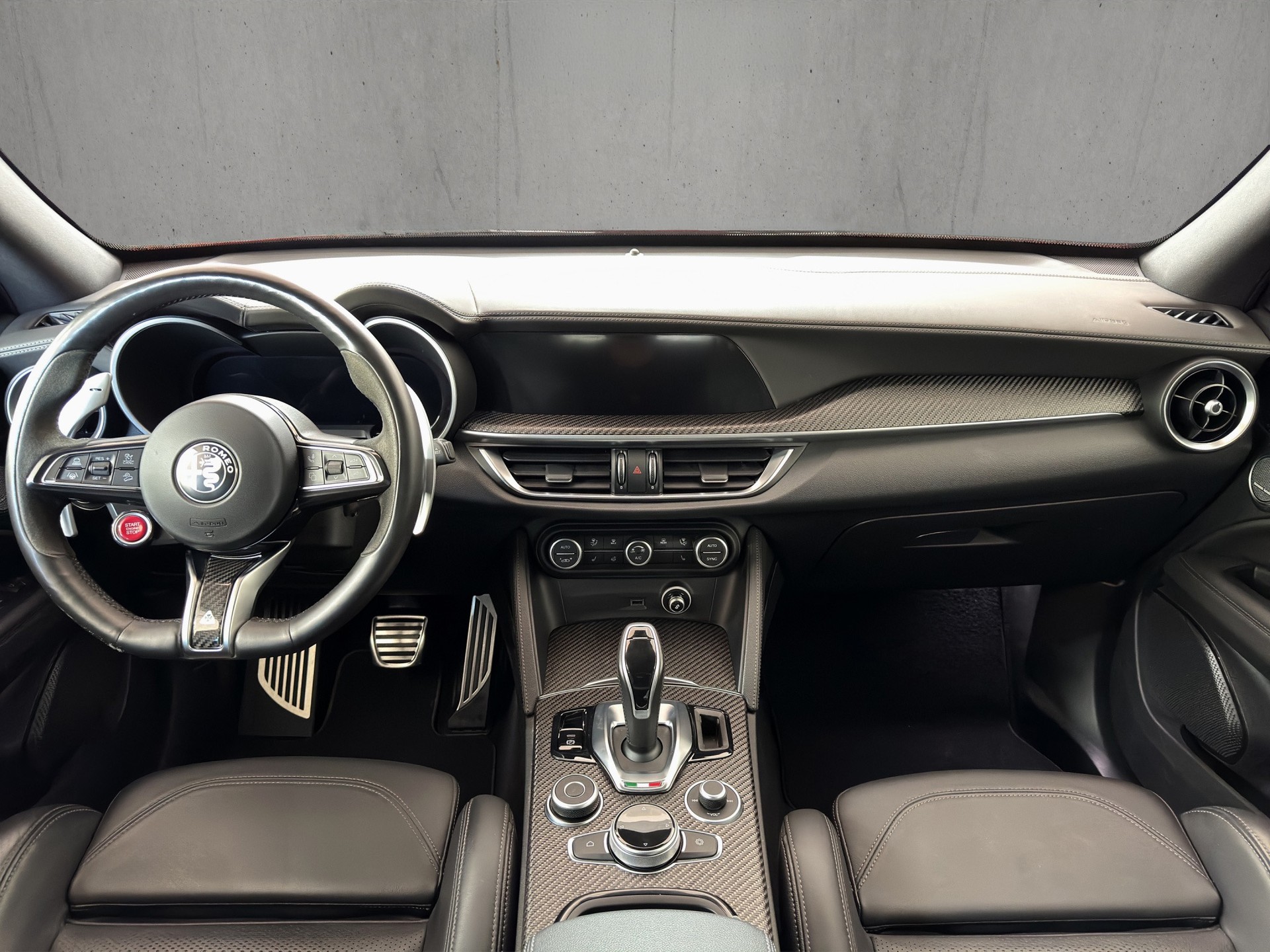 ALFA ROMEO Stelvio 2.9 V6 Quadrifoglio Q4 AT8 "Rosso Etna-Akrapovic"-image-11