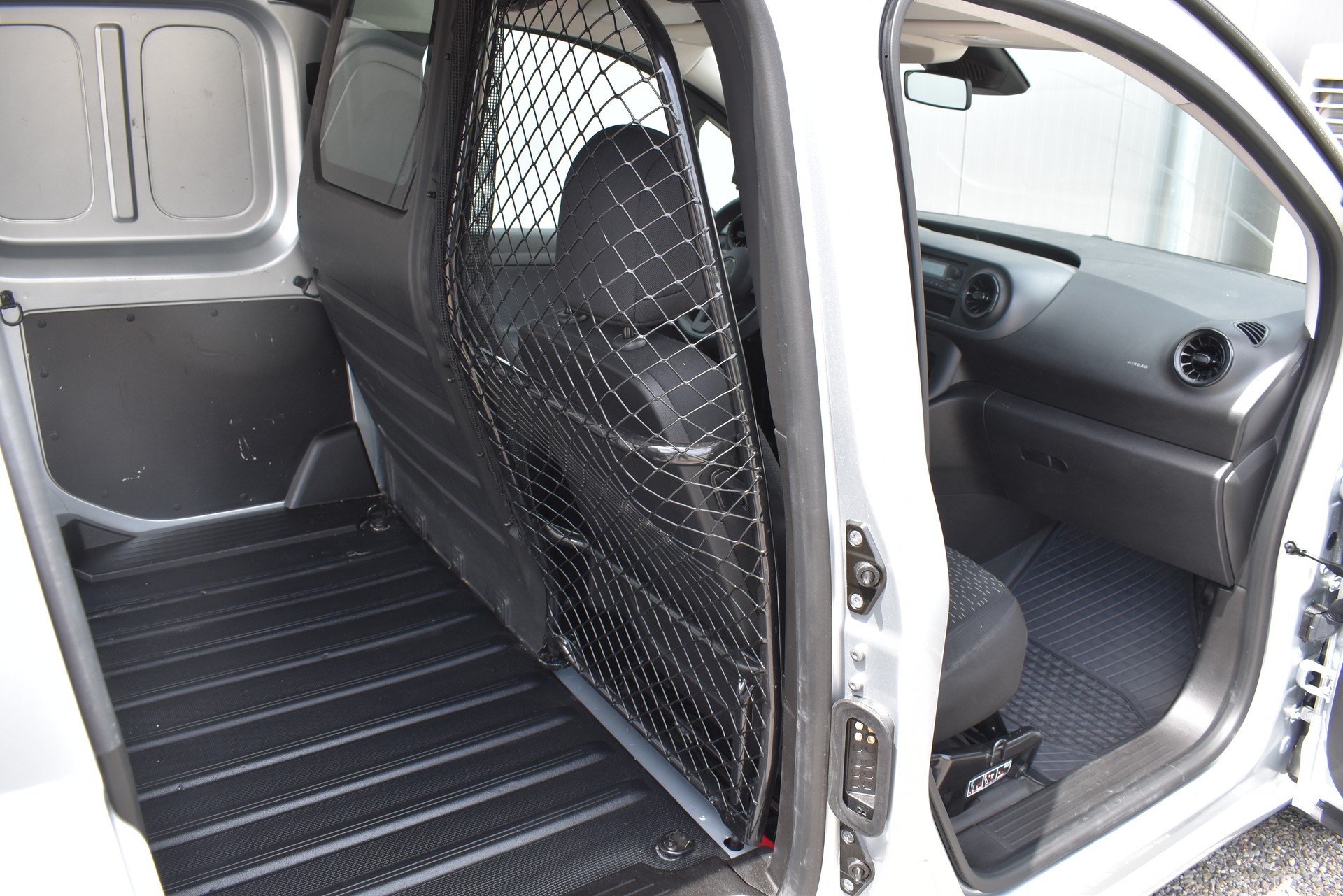 MERCEDES-BENZ Citan 110 Base-image-11