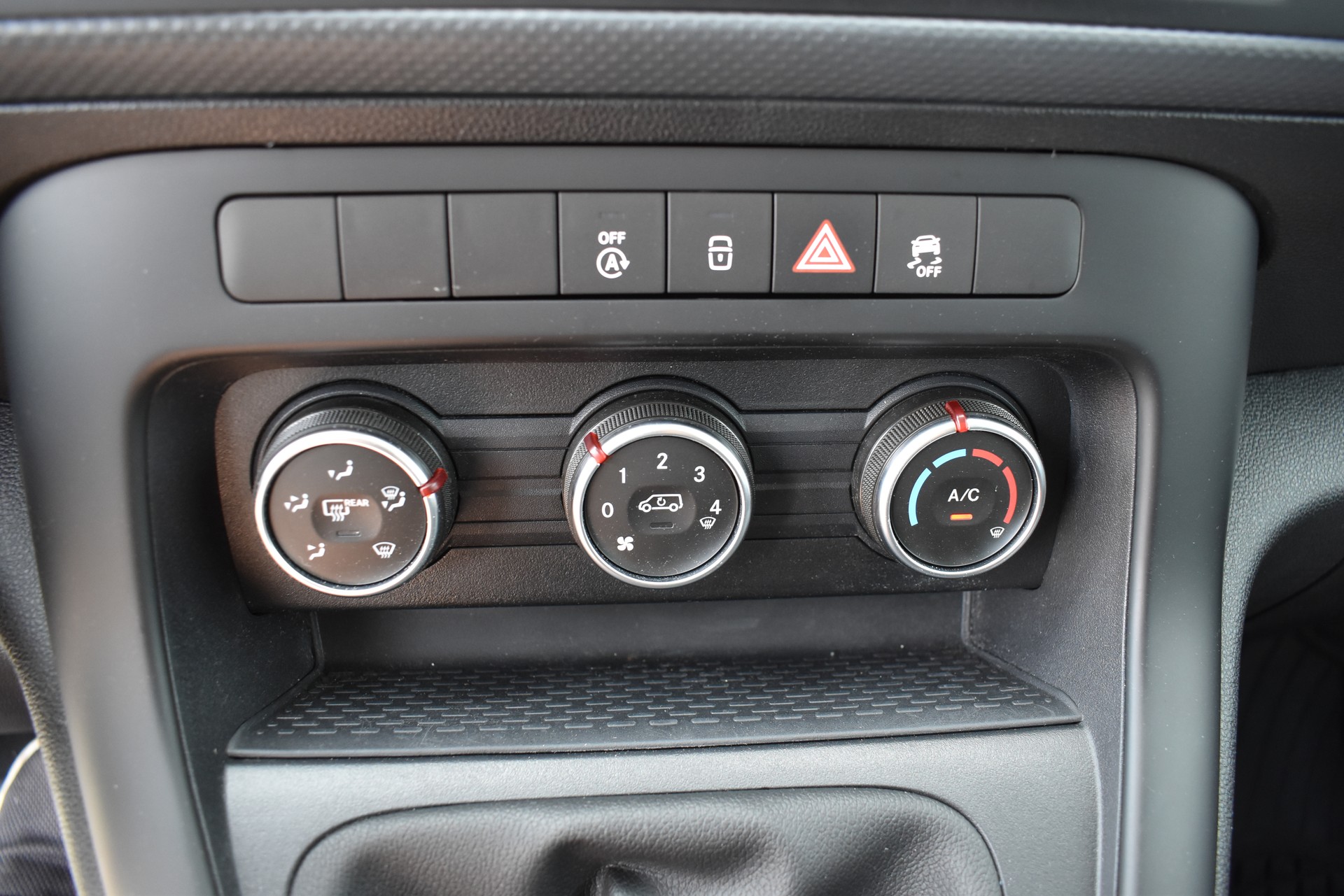 MERCEDES-BENZ Citan 110 Base-image-15