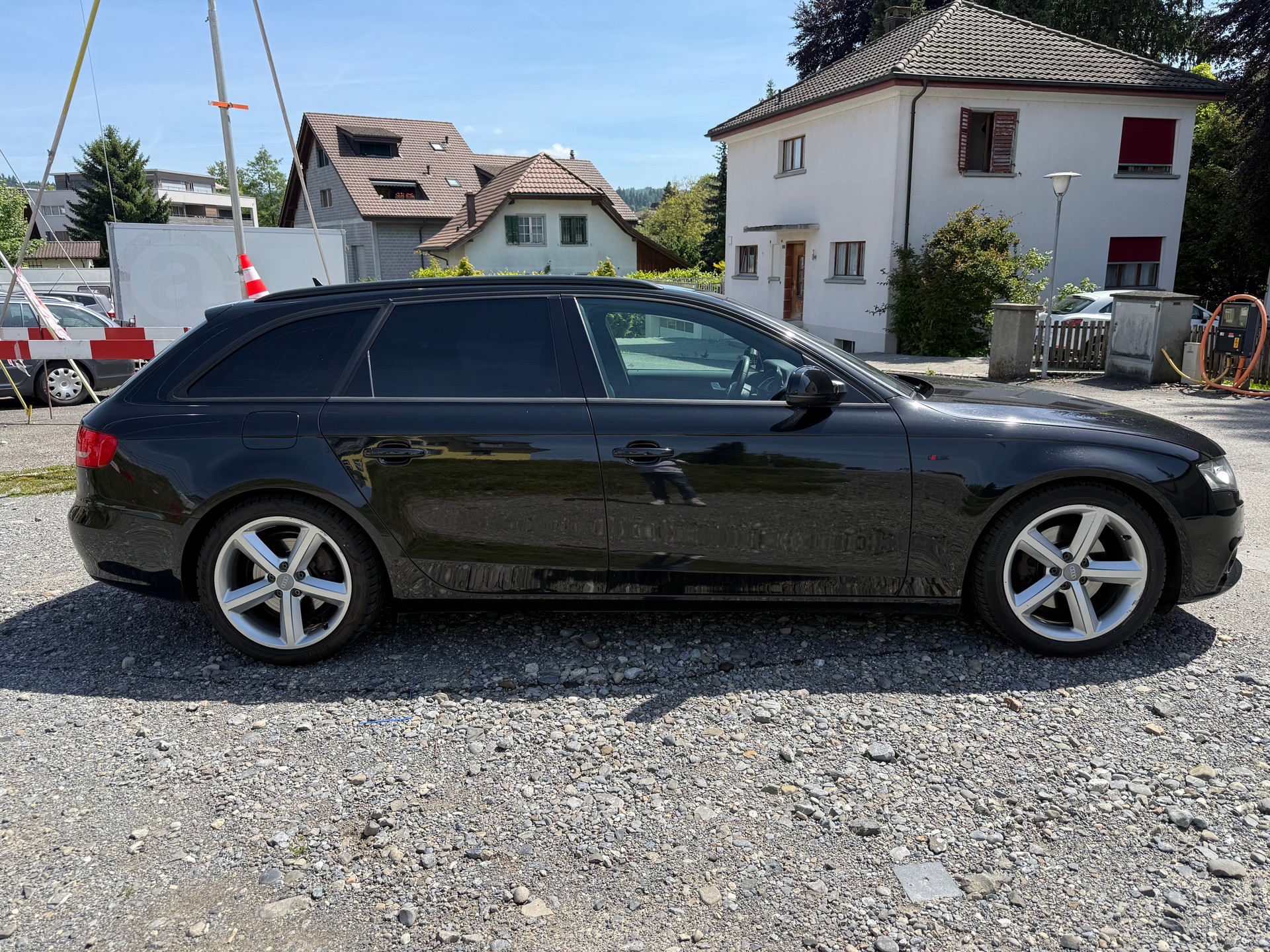 AUDI A4 Avant 2.0 TFSI Style-image-3