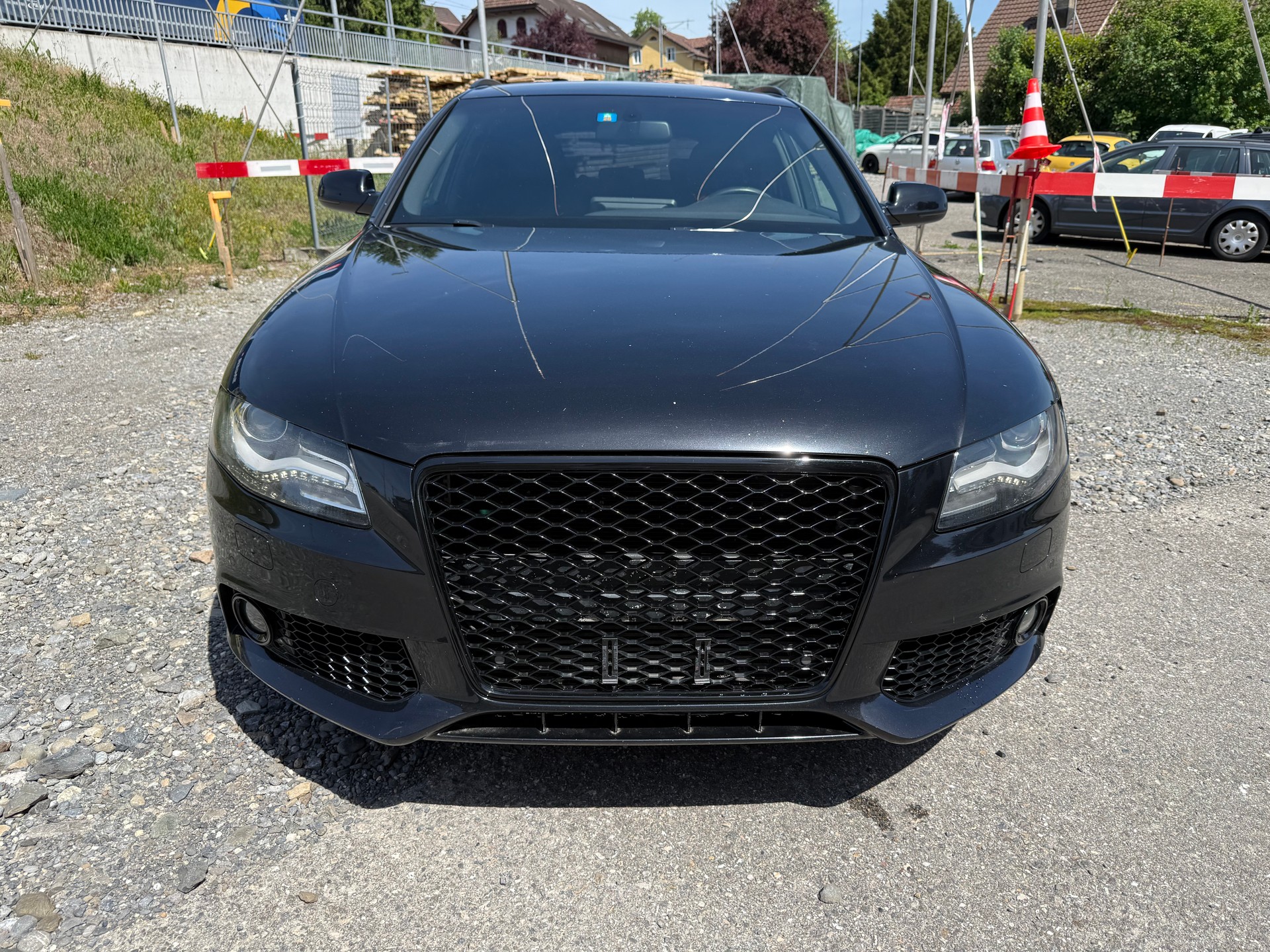 AUDI A4 Avant 2.0 TFSI Style-image-1