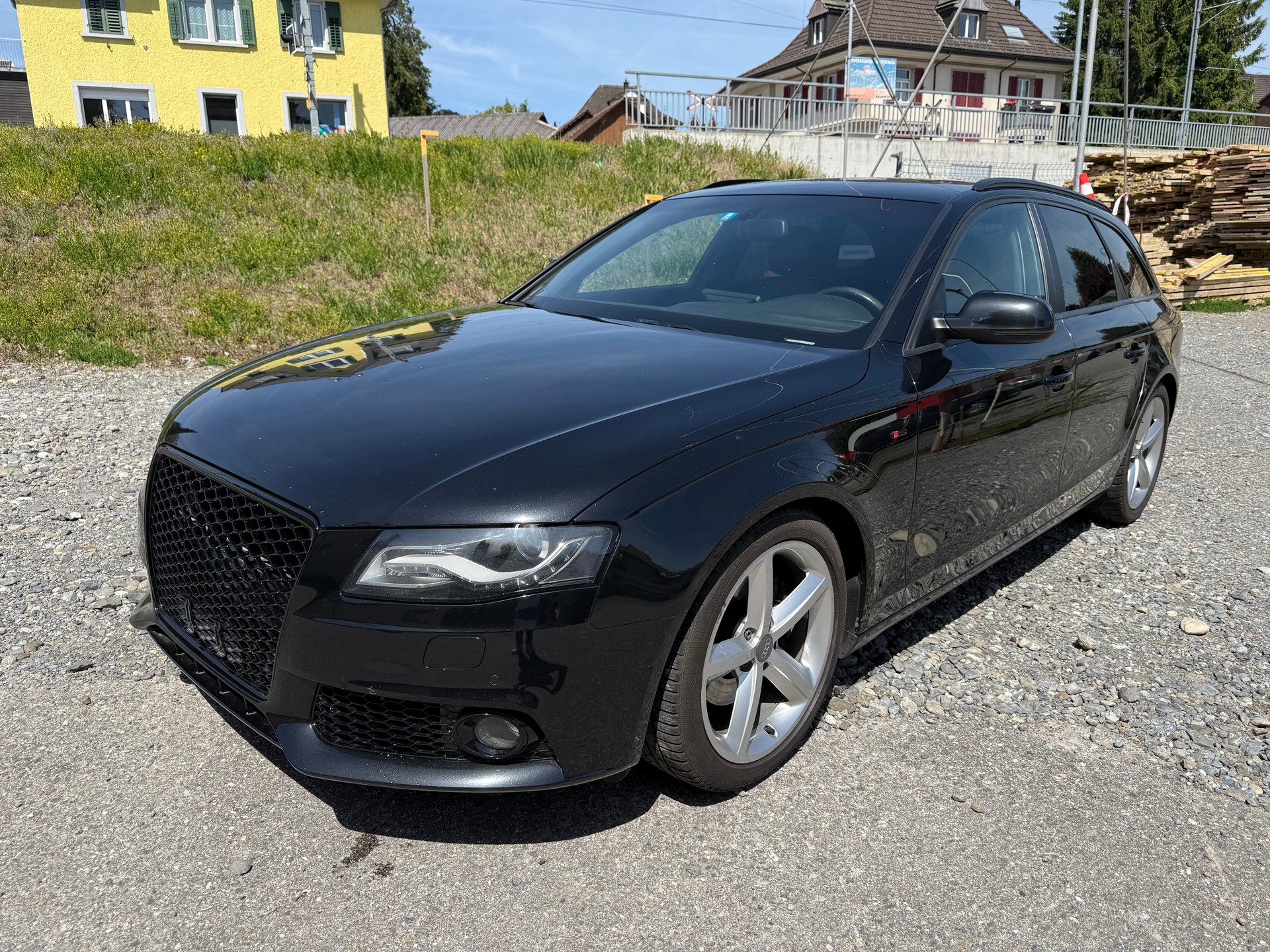 AUDI A4 Avant 2.0 TFSI Style-image-0