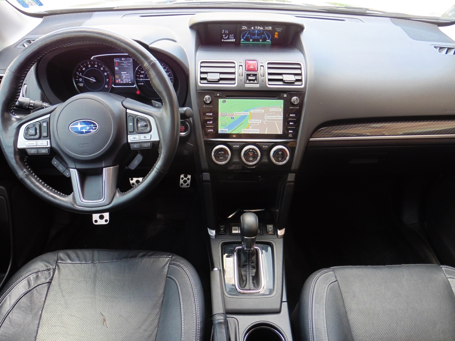 SUBARU Forester 2.0i Executive Lineartronic-image-12