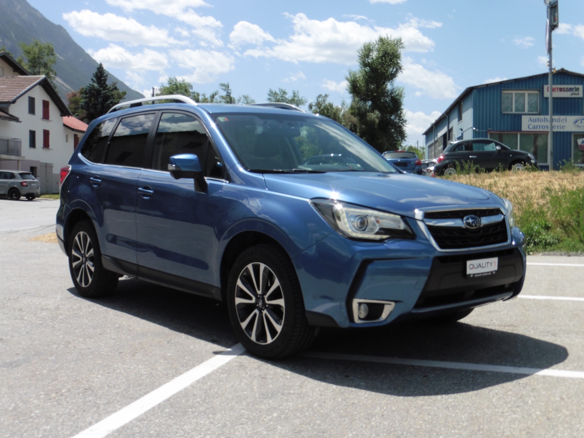 SUBARU Forester 2.0i Executive Lineartronic-image-0