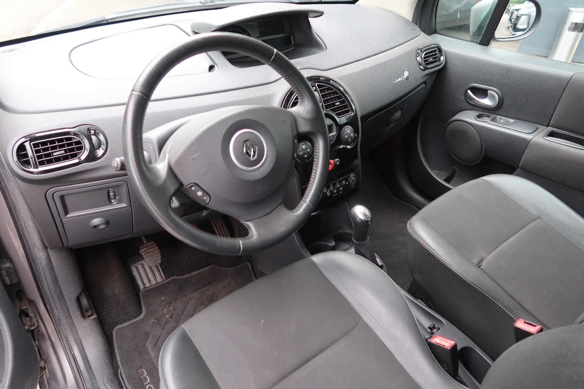 RENAULT Modus 1.5 dCi Expression-image-8