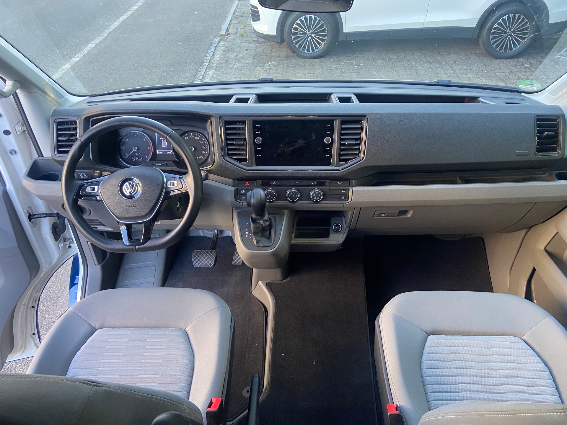 VW Grand California 680 2.0 BI-TDI-image-5