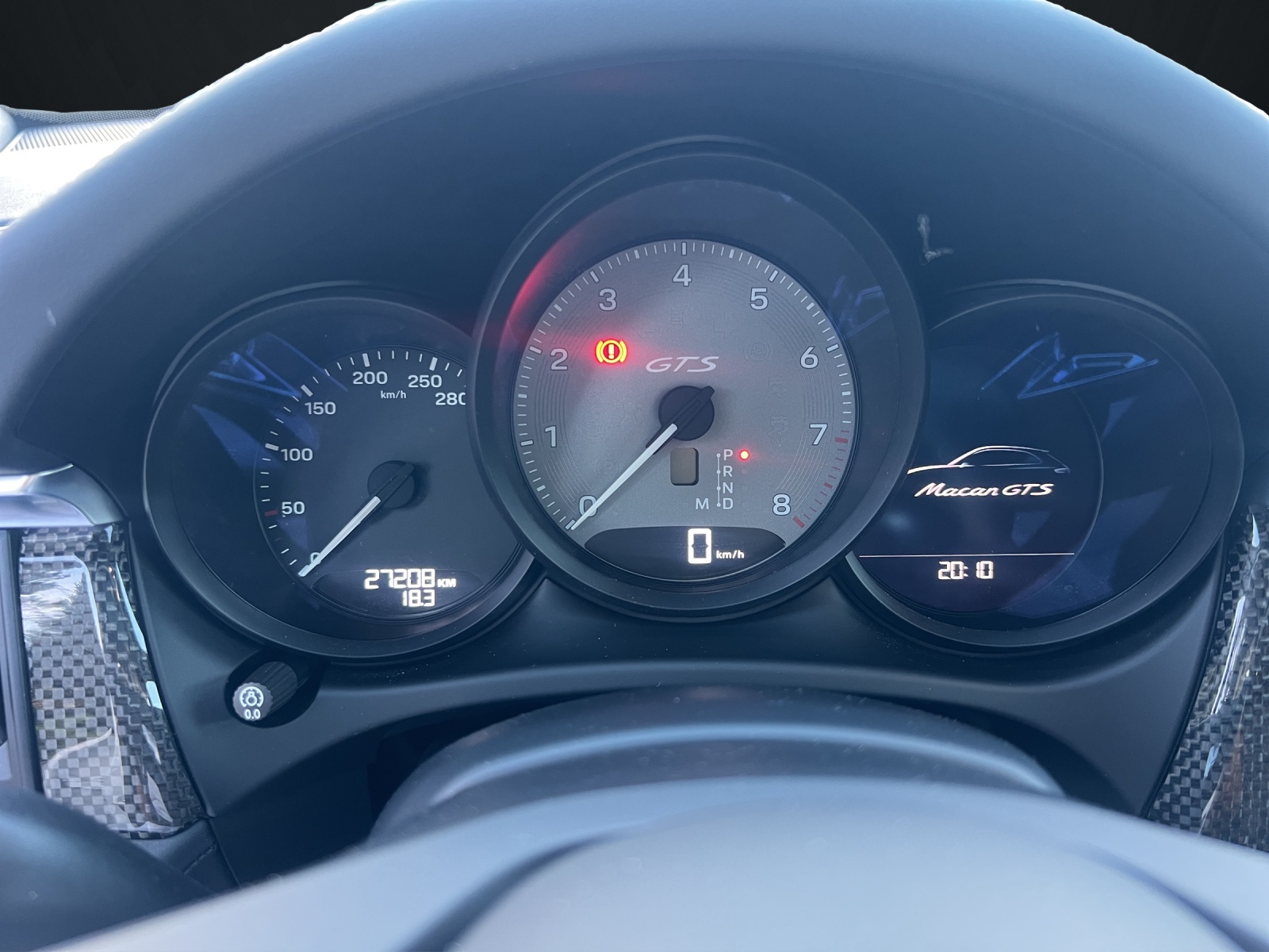 PORSCHE Macan GTS PDK-image-14