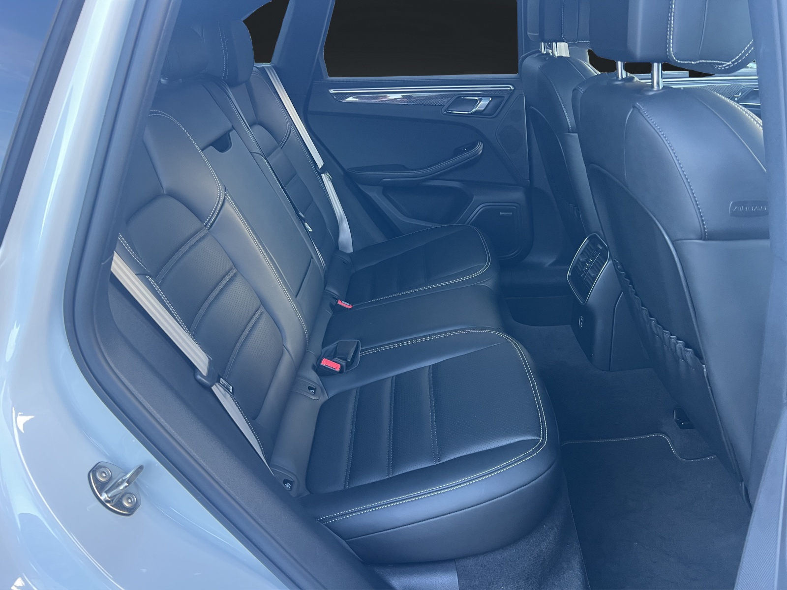 PORSCHE Macan GTS PDK-image-12