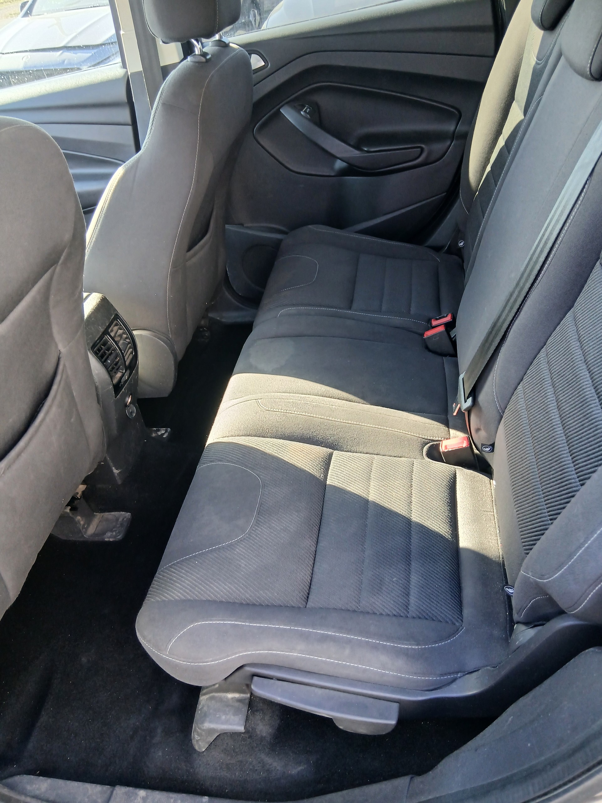 FORD Kuga 2.0 TDCi Titanium 4WD-image-8
