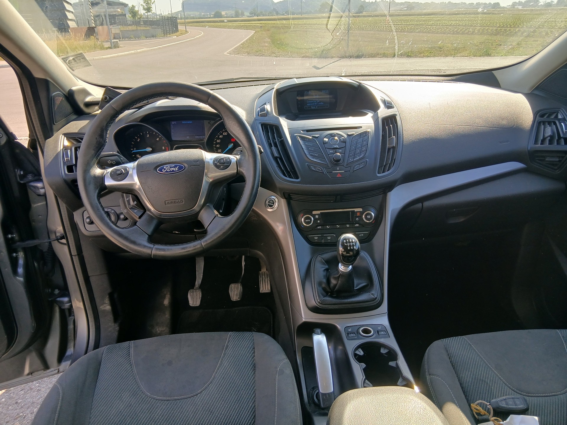 FORD Kuga 2.0 TDCi Titanium 4WD-image-6