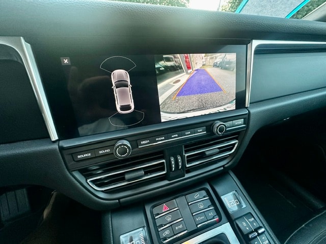 PORSCHE Macan PDK-image-13