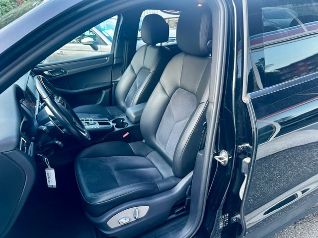 PORSCHE Macan PDK-image-11