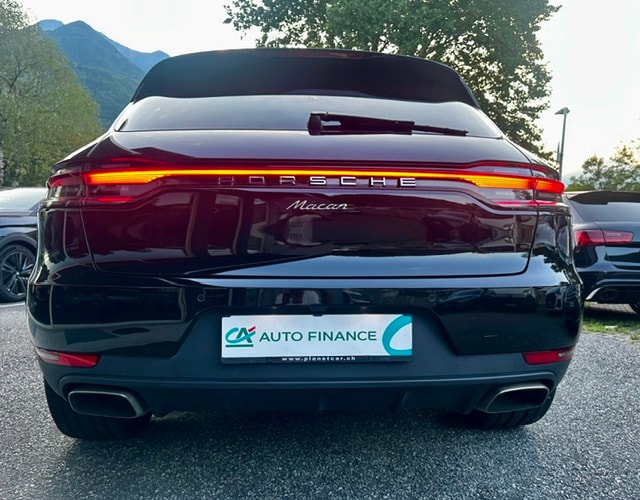 PORSCHE Macan PDK-image-8