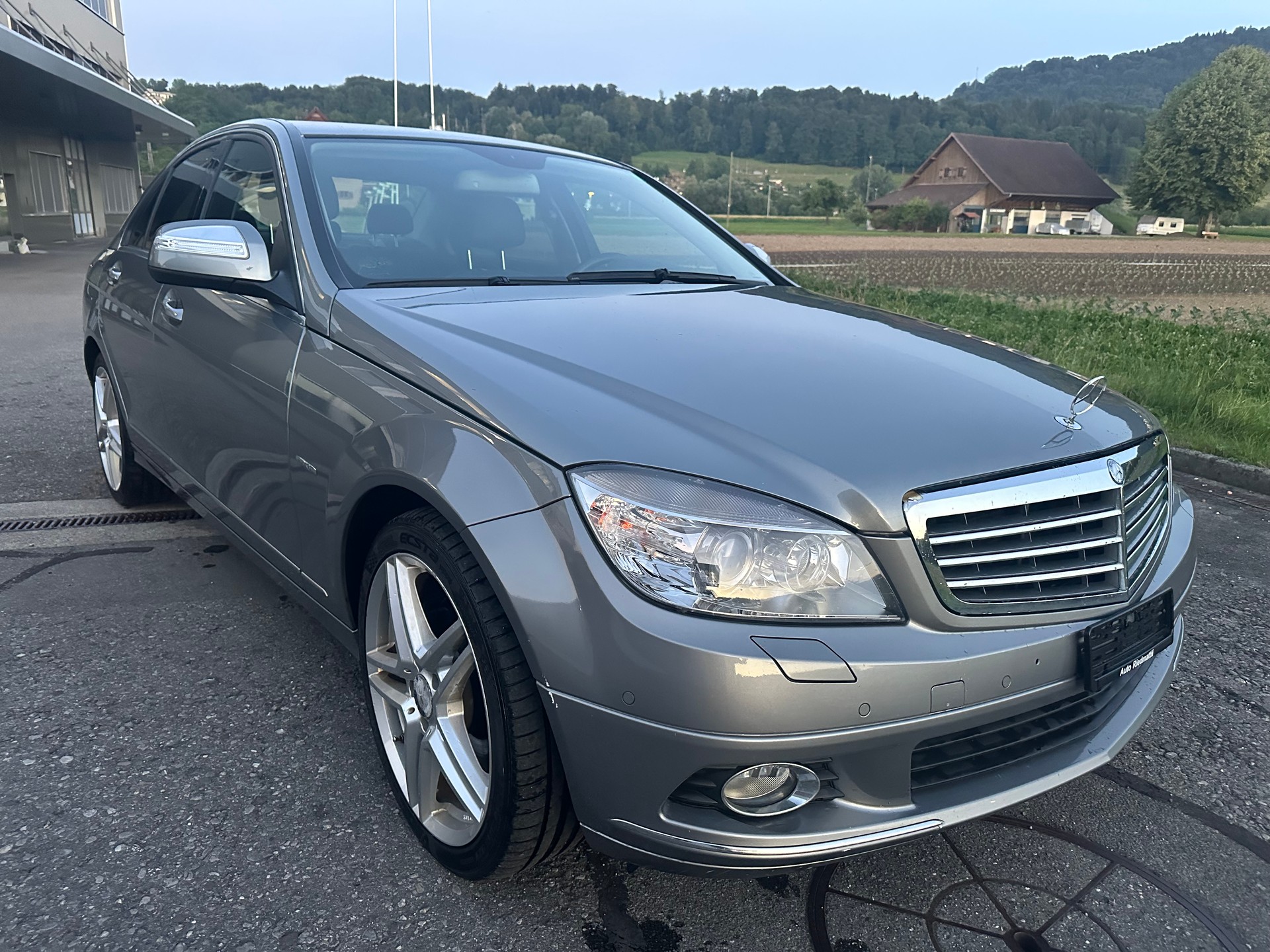 MERCEDES-BENZ C-image-0