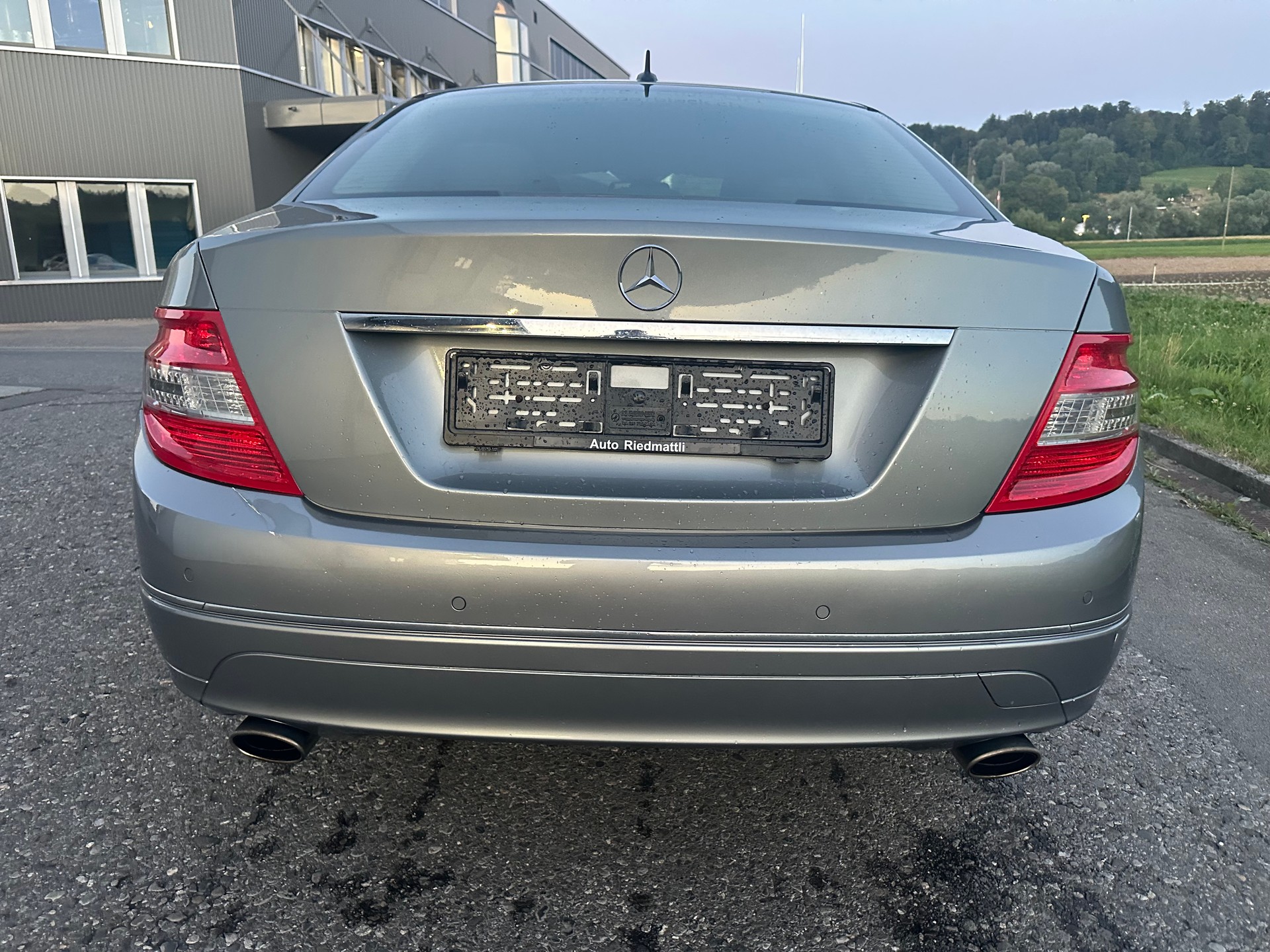 MERCEDES-BENZ C-image-6