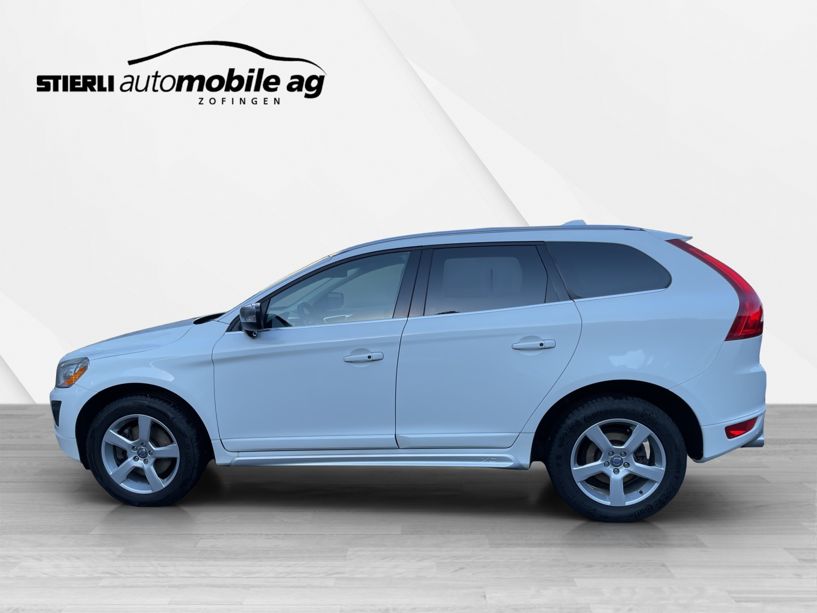 VOLVO XC60 2.4 D5 Kine. R-Design AWD S/S-image-7